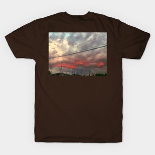 Fuego en el cielo. T-Shirt